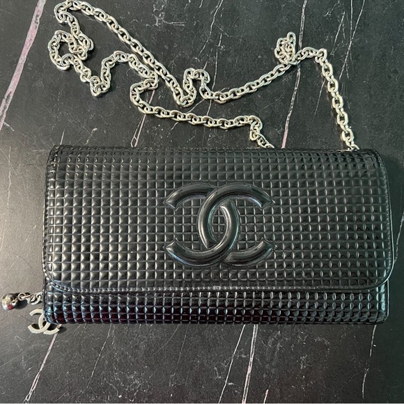 Chanel Black Cluth Crossbody Purse - Picture 1 of 7